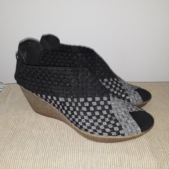 bernie Shoes Bernie Mev Sabrina Gumwedge Open Toe Wedge